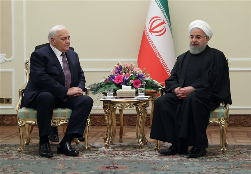 صور| رئيس برلمان أزربيجان يزور طهران