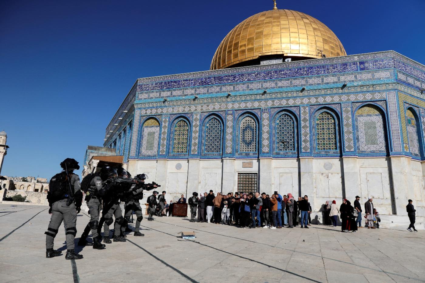 الأمين العام للاتحاد يدين انتهاك حرمة المسجد الأقصى المبارك 