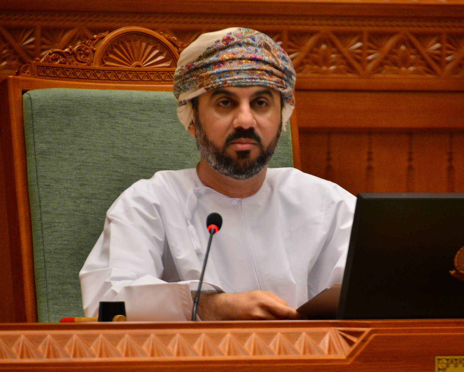 الأمين العام يهنئ رئيس مجلس الشورى بسلطنة عمان 