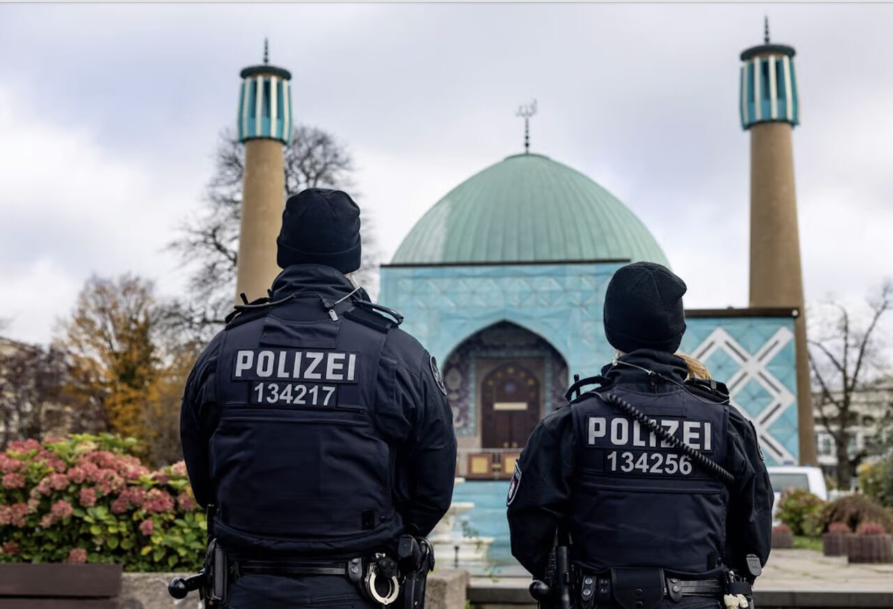 PUIC Secretary General Denounces the Closure of Islamic Centres by the German Authorities