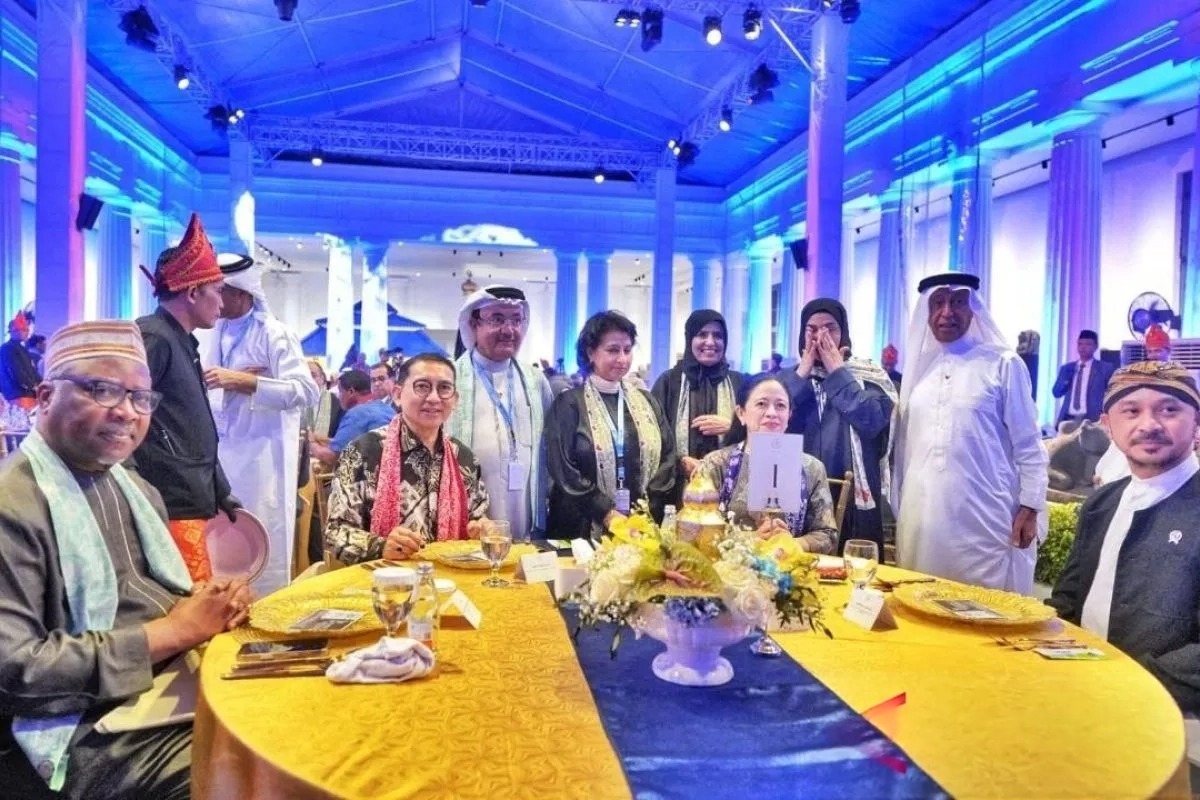 Indonesian Minister of Culture Hosts a Gala in Honour of PUIC Conference Delegations